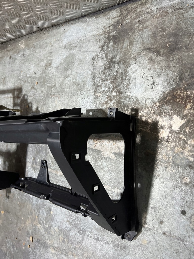 фото №7, Toyota auris ii e18 12-18 каркас панели dół консоли бардачка