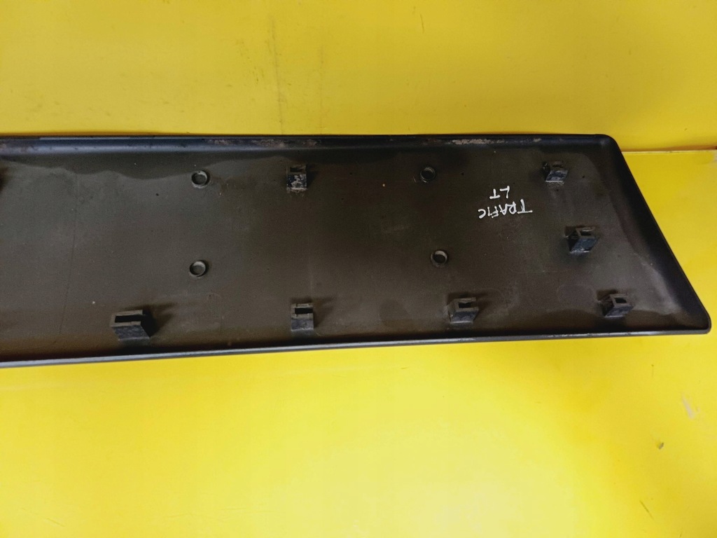 фото №8, Молдинг дверь раздвижных левый задняя renault trafic ii 8200036093 nr202