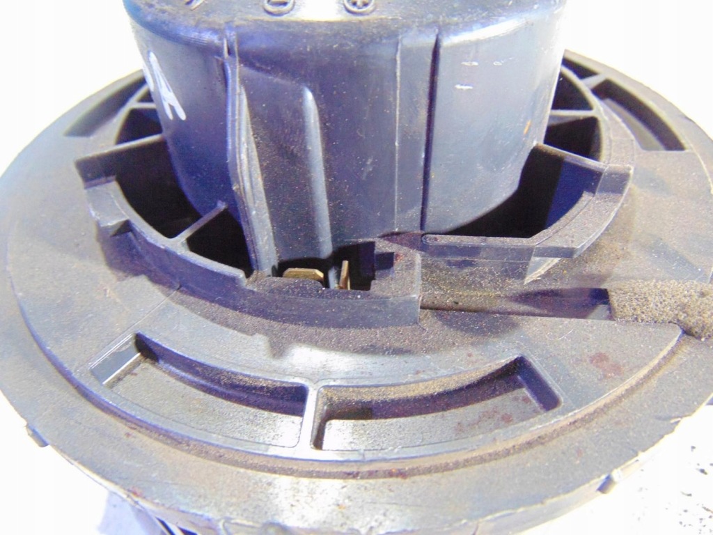 фото №3, Вентилятор повітродувка mazda 3 hb111bn7n02