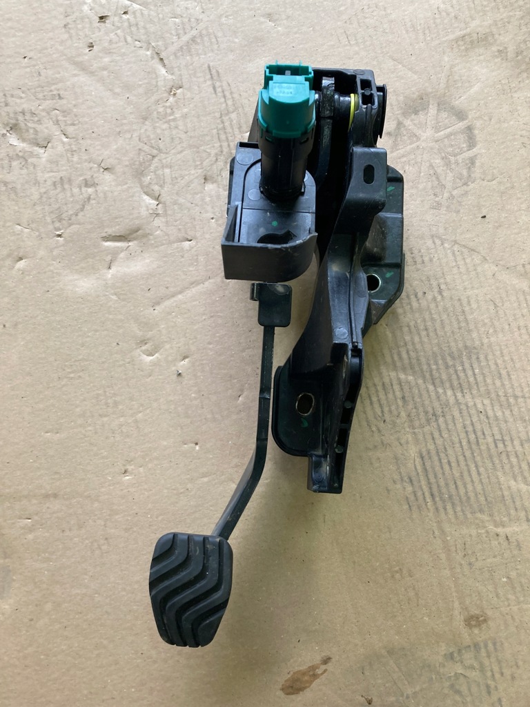 фото №4, Каркас педаль тормоза renault captur ii 465018876r