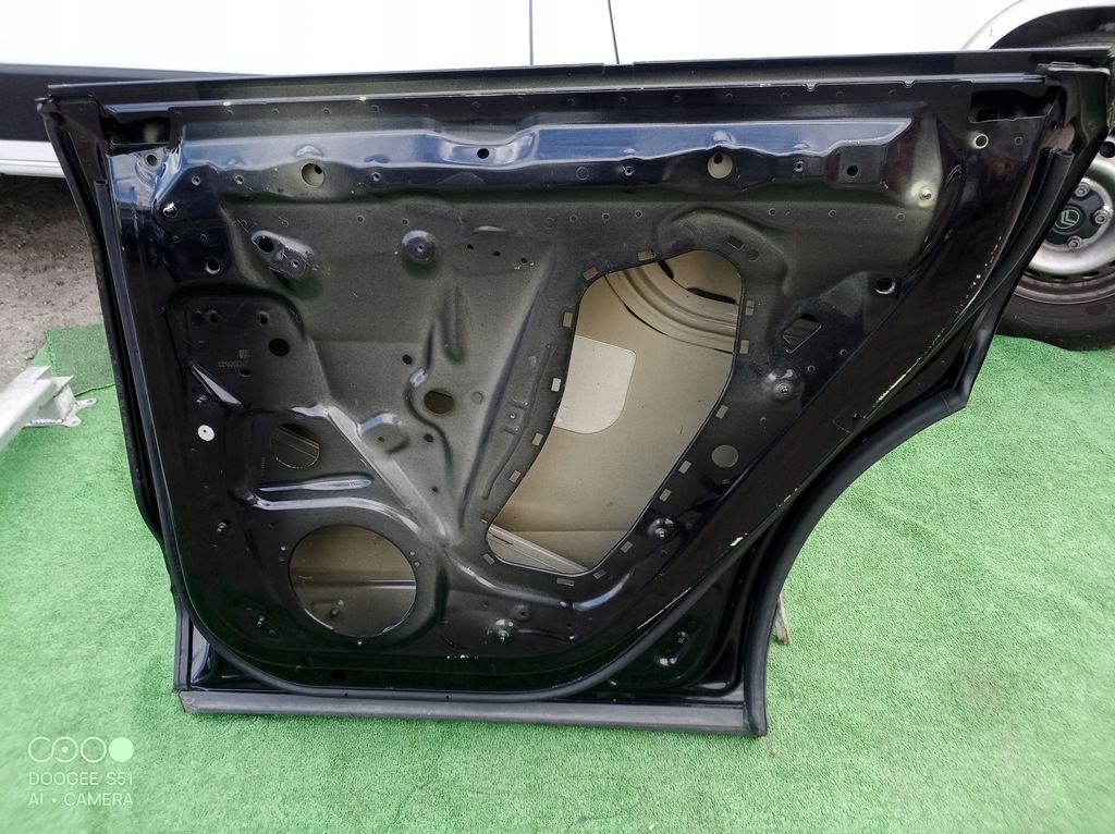 фото №8, Audi q8 задние правое дверь 4m8 правый задняя