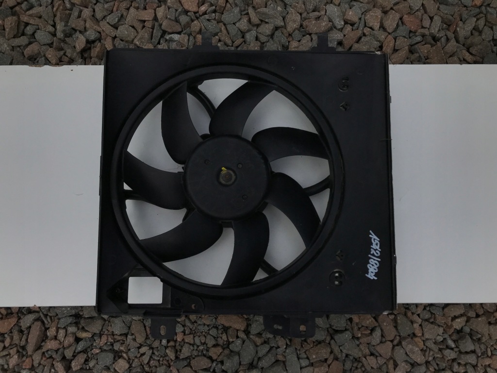 фото №1, Citroen c4 cactus c3 вентилятор радиатора 1.6 hdi