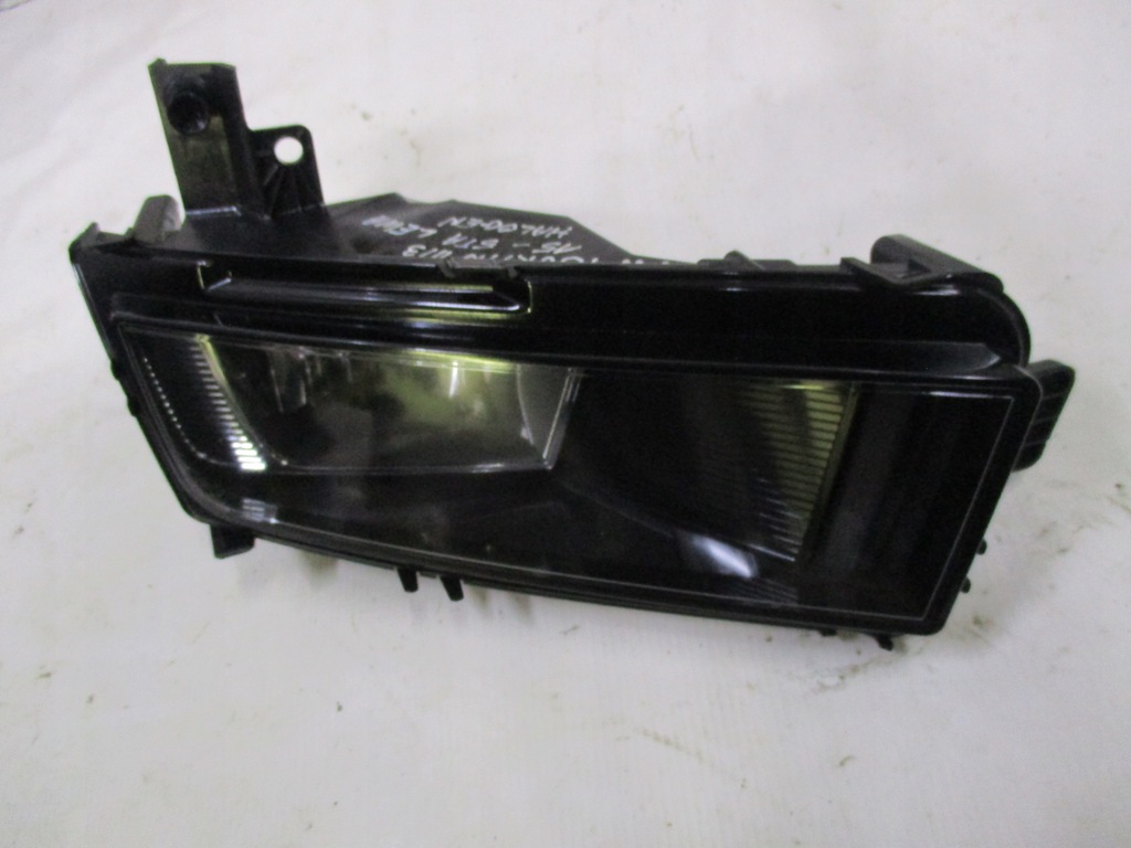 фото №7, Противотуманная фара левый vw touran 3 iii 15r- 5ta941661a