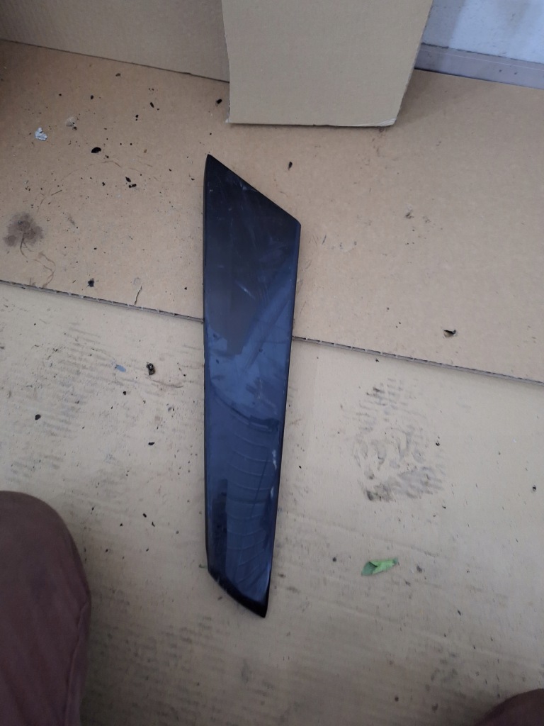 фото №1, Audi a3 8y молдинг крышки спойлер левая 8y4854871b