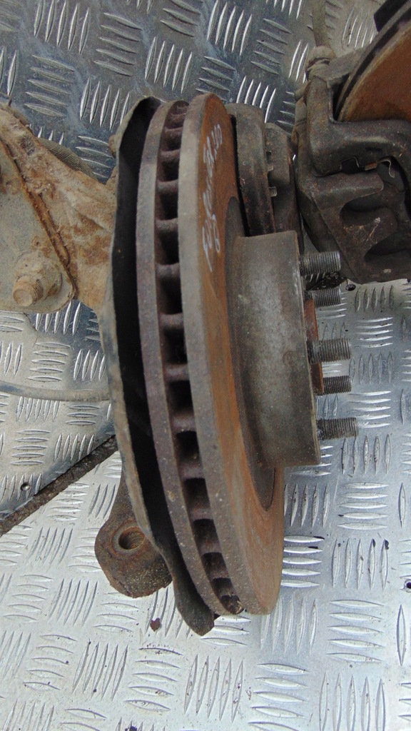 фото №4, Forester iii 2.0 d поворотный кулак mcperson перед правый левый