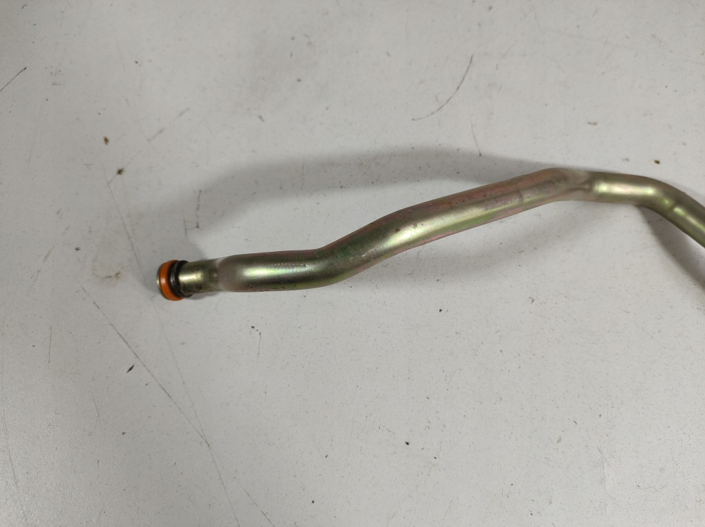 фото №5, Volvo v60 1.6 d2 13r- трубка масла турбины