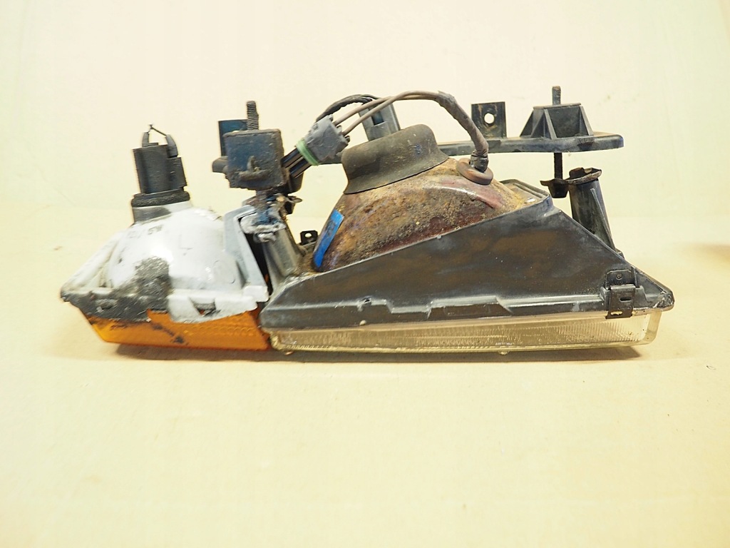 фото №7, Cadillac northstar поворотник поворотник передній правий lub лівий гарний