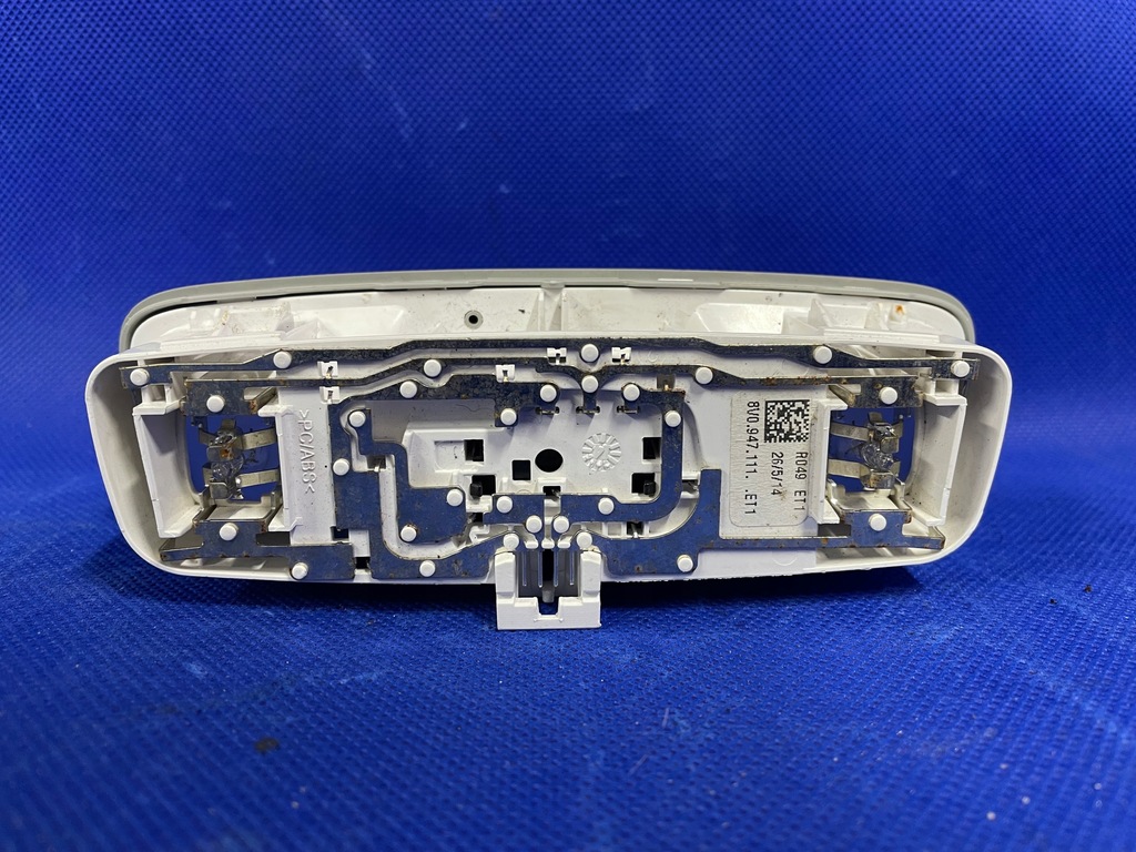 фото №6, Audi a3 s3 8v лампа кабіни стельовий 8v0947111