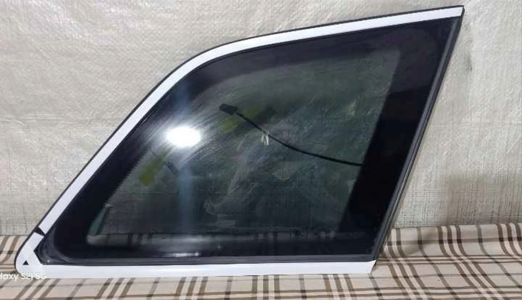 фото №1, Audi q7 ii 4m скло кузовна задня права