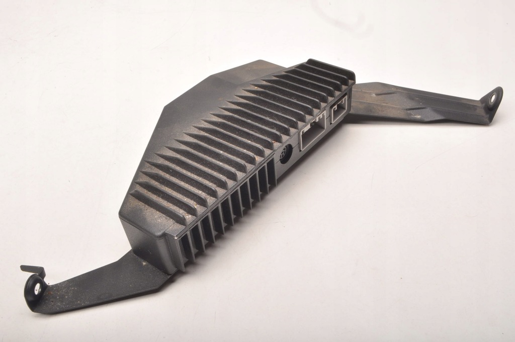 Volvo v70 2 xc70 усилитель радио 30752258 Цена