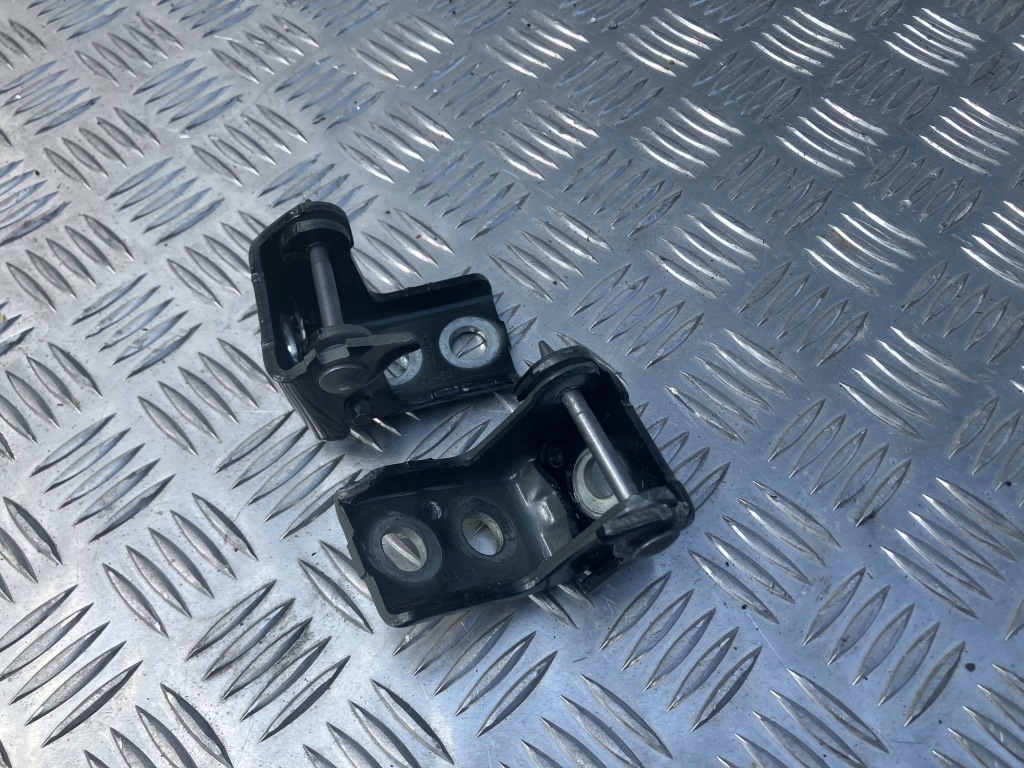 фото №1, Петли дверь правый перед opel corsa f 19- ktv