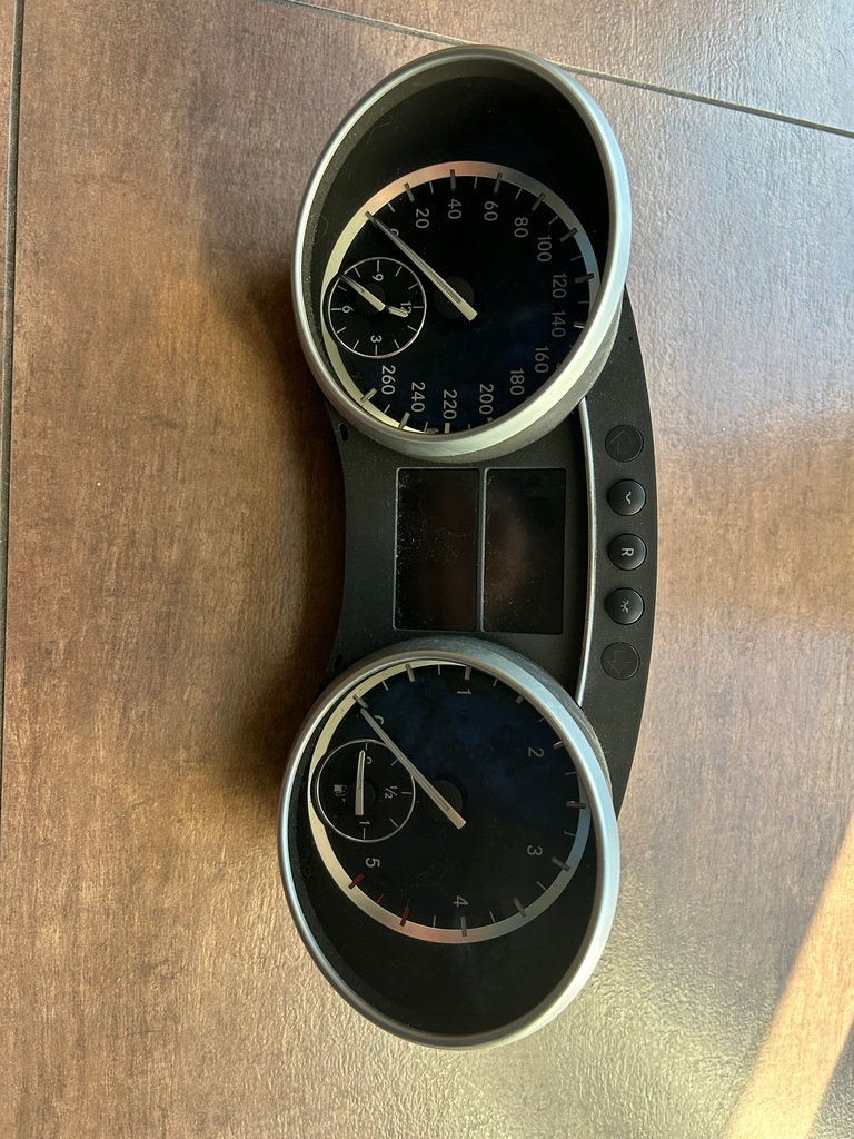 фото №1, Mercedes gl x164 ml w164 r w251 лічильник приладова панель eu a1649008300