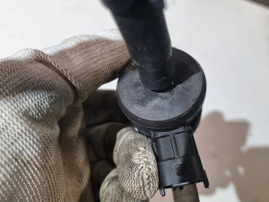 фото №9, Hyundai i10 ii клапан вакууму 9270930004 1.6 gdi