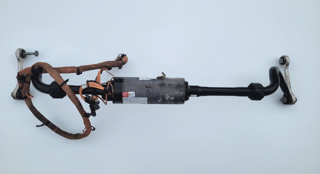 фото №1, Audi q7 4m q8 bentley bentayga стабилизатор dynamic задняя 4m0411023q