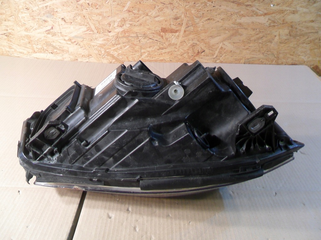 фото №13, Mercedes w 176 a1768203861 лампа ліва