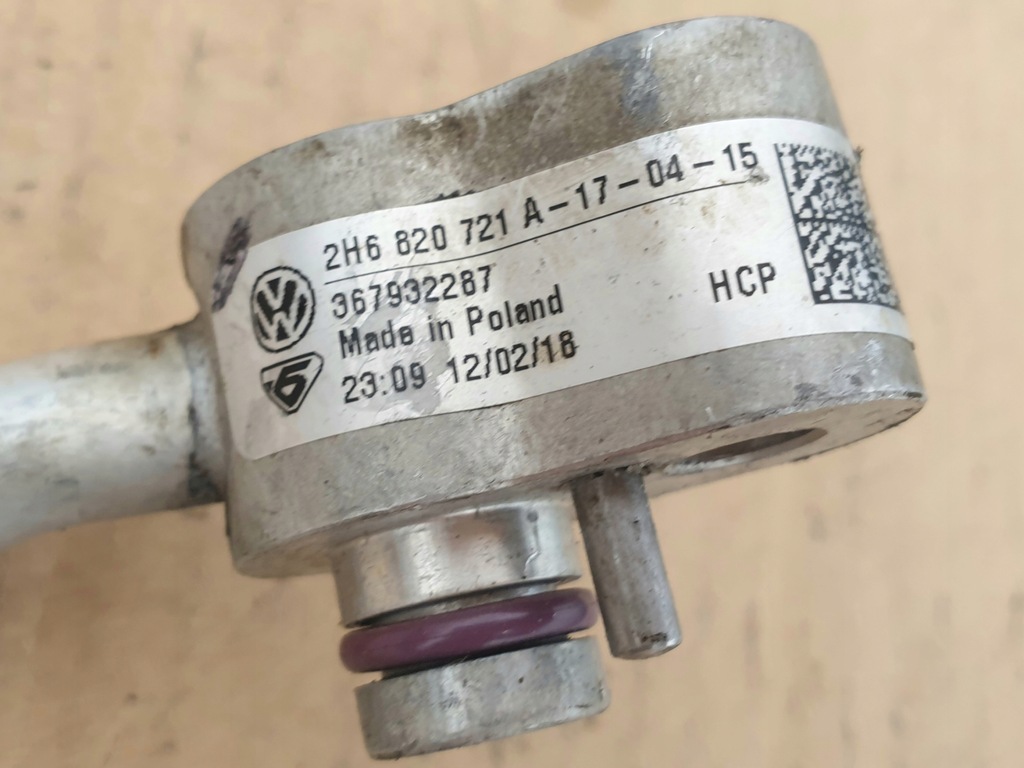 фото №5, Шланг трубка кондиционера vw amarok 2h6820721a