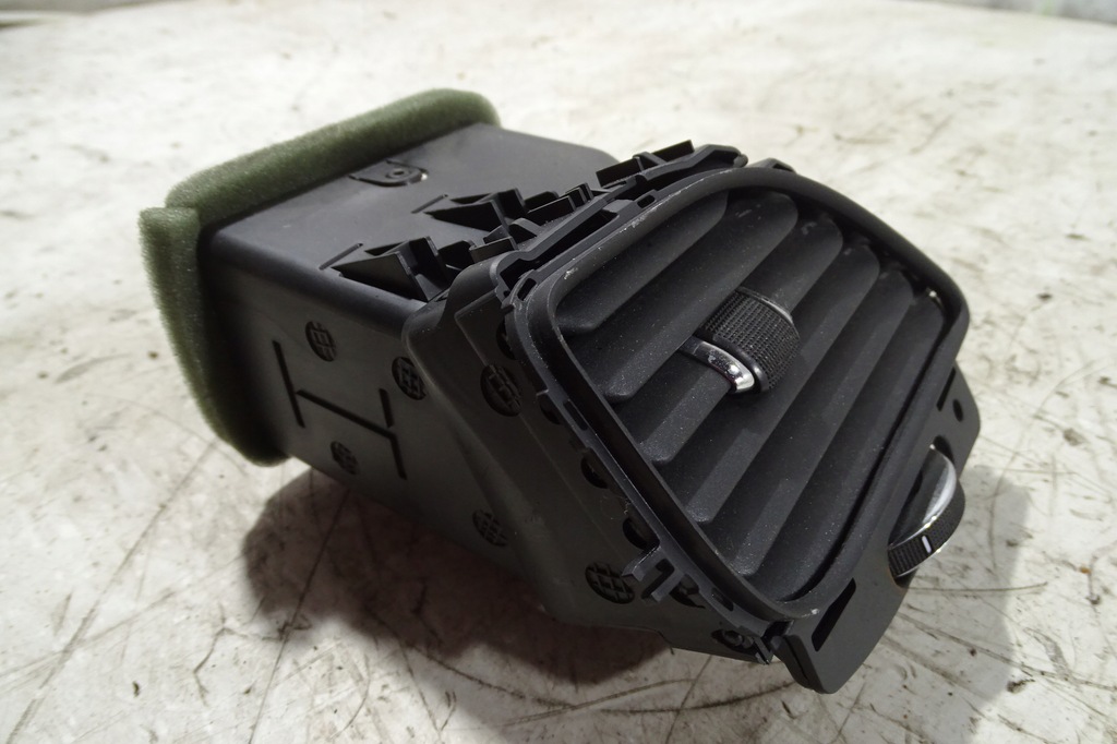 фото №2, Journey freemont 11- решітка обдув ліва