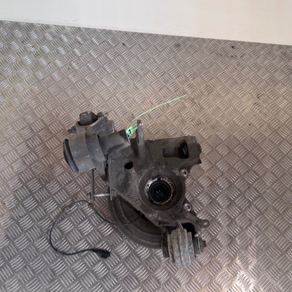 фото №7, Jaguar xe перед сторона ліва поворотний кулак колеса заднього ліва gg0be1220