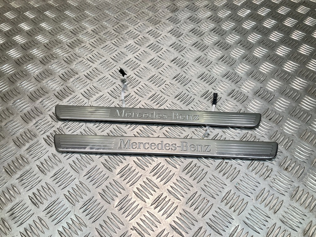 фото №1, Накладки пороговые led mercedes a klasa w176