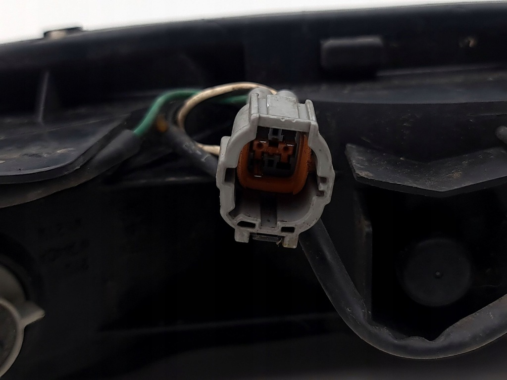 Купити Nissan 350z 2004 фара заднього виду