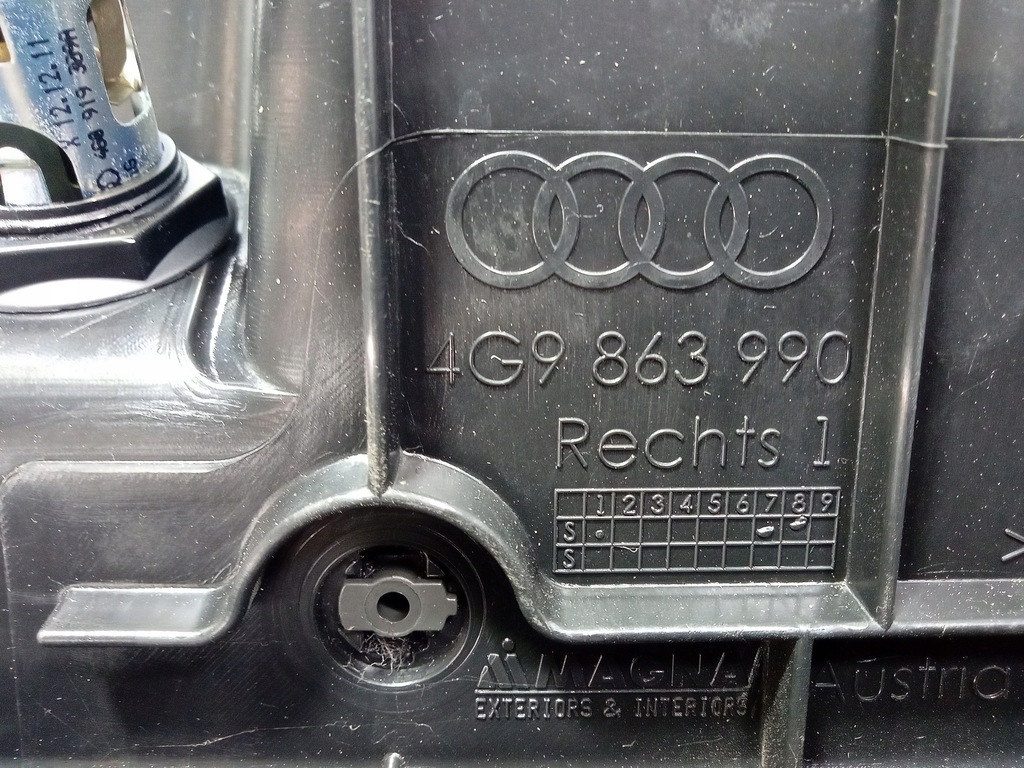 фото №5, Audi a6 c7 avant обшивка багажника правый 4g9863880