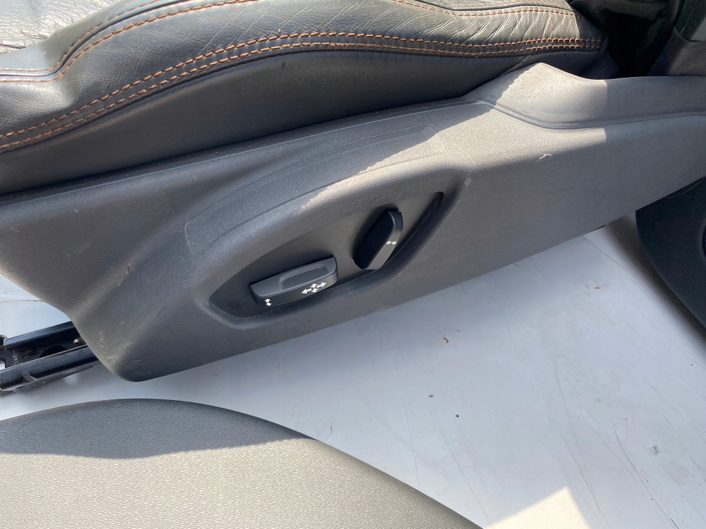 фото №9, Сиденья сиденья обшивки кожа подогрев электрический volvo xc60 i