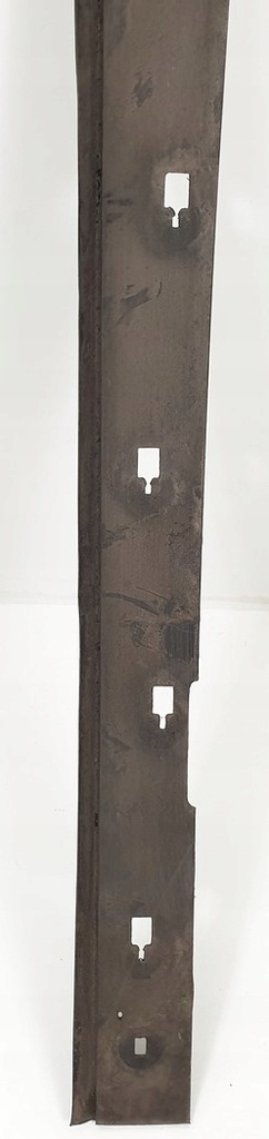 фото №8, Молдинг направляющая кронштейн порог левая mazda 5 i cr