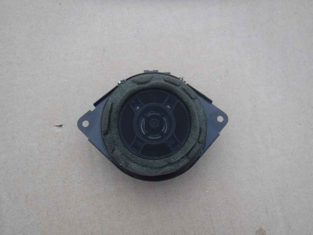 фото №1, Динамик jeep grand cherokee wk2 harman kardon 68043045ab