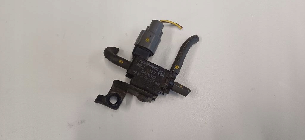 фото №1, Honda fr-v 04-09 2.2 i-cdti 07r клапан вакуумa 184600-4640 denso