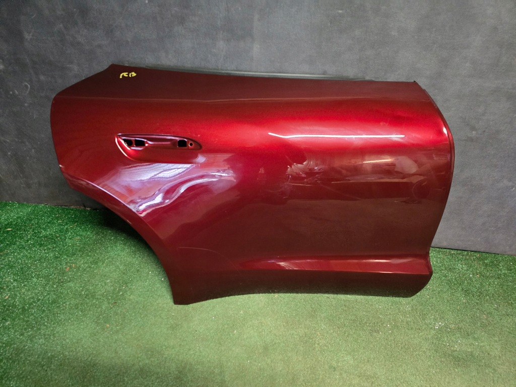 фото №1, Двері праве задня porsche taycan 9j1