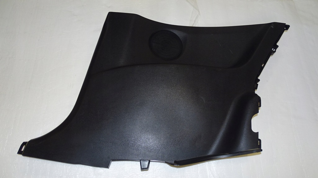 фото №1, Обивка обшивка правая hyundai i20 2008-2014 3d