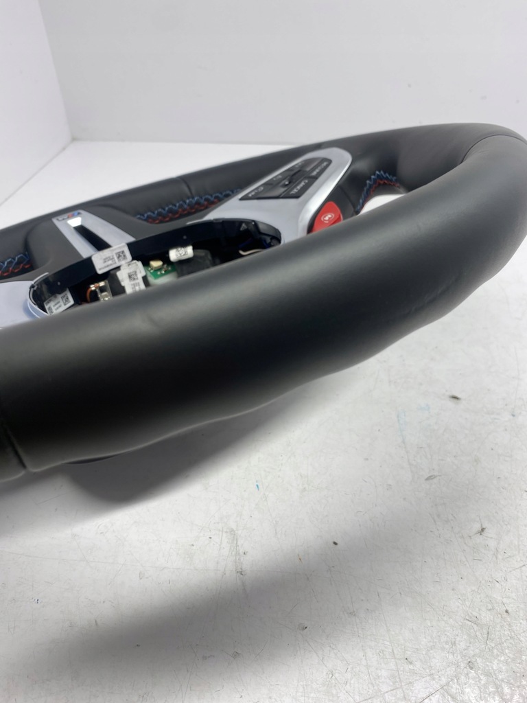 фото №7, Bmw m5 f90 воздуховод лепестки переключения m power