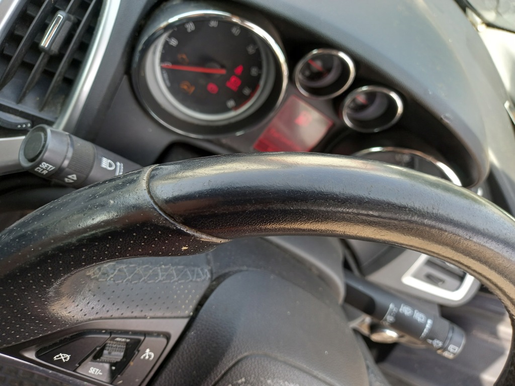 фото №9, Opel astra j воздуховод подушка безопасности водителя