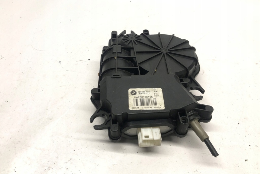 фото №7, Правий моторчик відкривання кришки багажника bmw 4 gran coupe f36 16367210