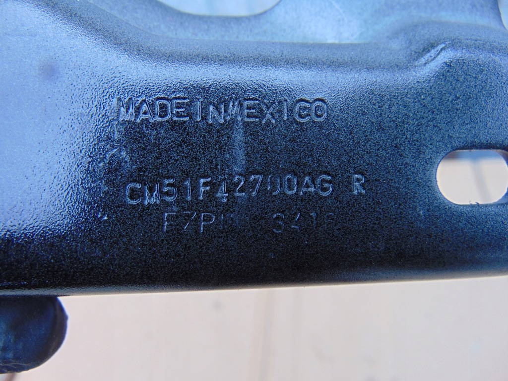 фото №7, Петля петли крышки комплект ford focus mk3 sedan