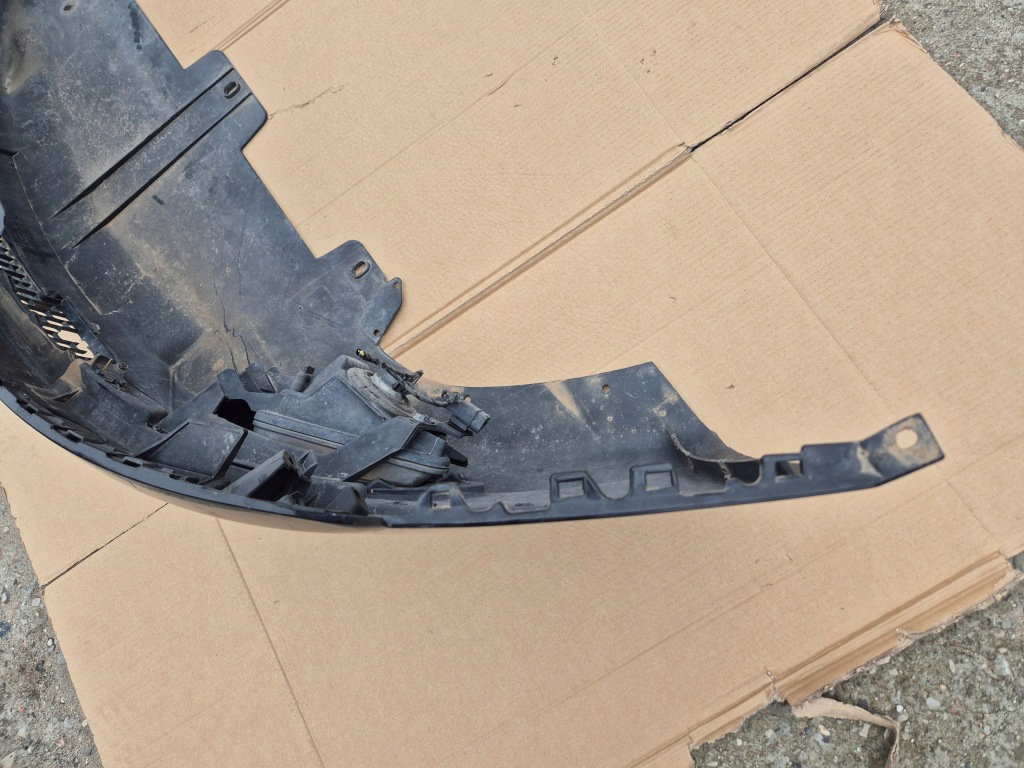 фото №11, Lancia delta 3 бампер передний. противотуманные фары. оригинальный номер