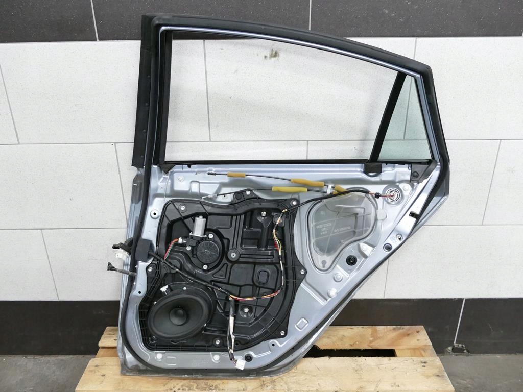 фото №12, Mazda 6 gh lift дверь правый задняя lak. 40b