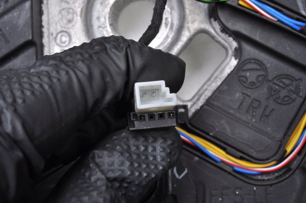 фото №9, Toyota supra mk5 повітропровід шкіряний багатофункціональний 62829180d