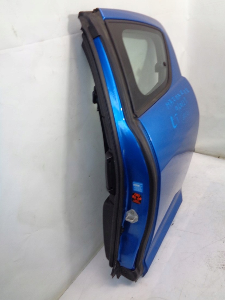 Дверь левое  задняя mazda rx8 04r Оригинал