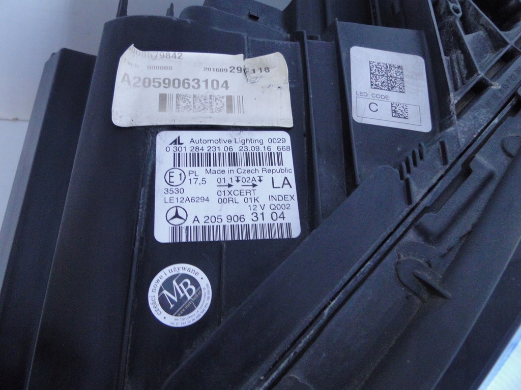 фото №14, Mercedes c klasa w205 205 лампа левая led ils