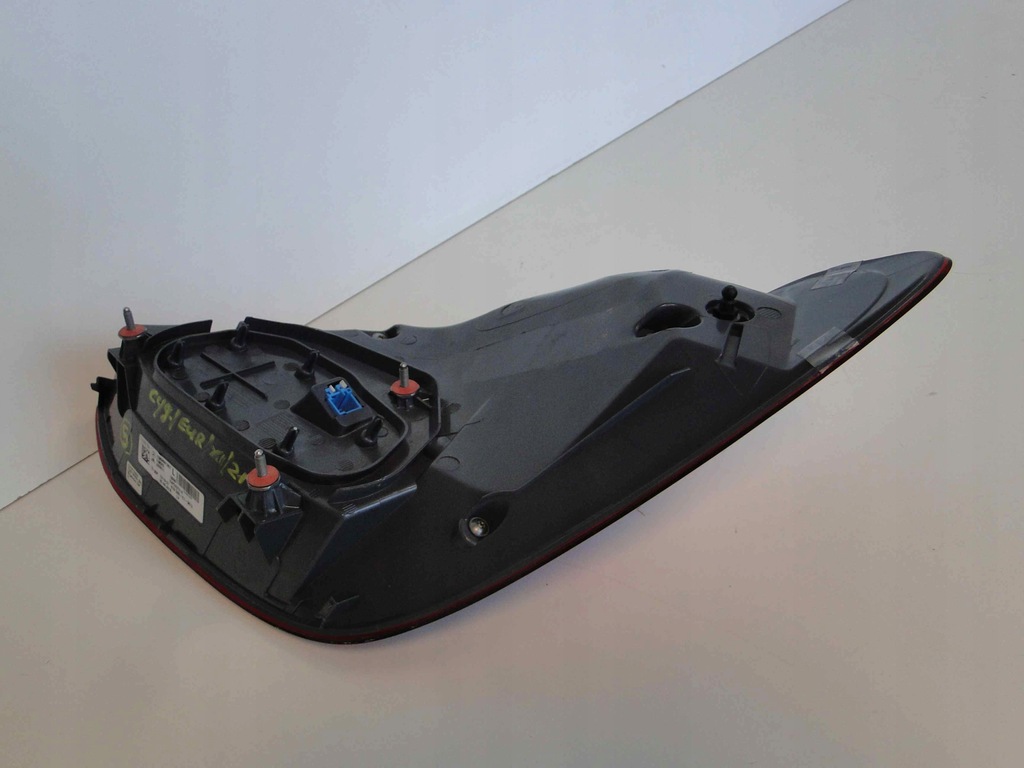 фото №8, Mercedes c klasa w205 205 limu лампа задняя левая