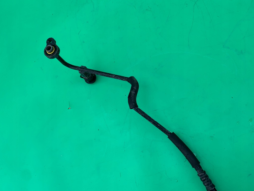 фото №10, Шланг кондиционера volvo v50 s40 ii 04- 2.4b