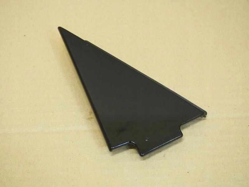 фото №1, Молдинг накладка стойка треугольник левый задняя audi q3 8u