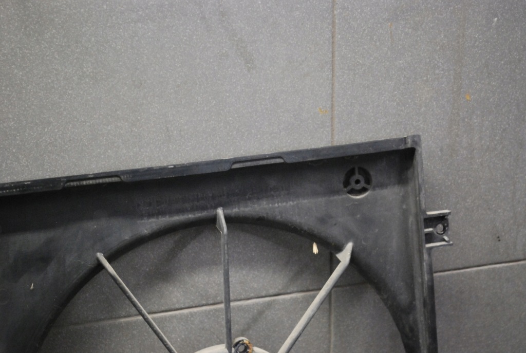 фото №9, Корпус вентиляторів vw golf v 2.0 tdi 1k0121207g