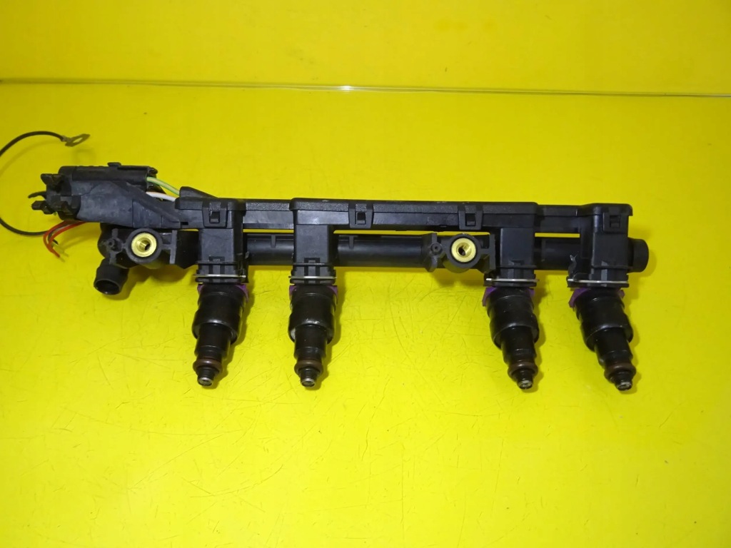 Молдинг упорскування інжектор renault twingo i 1.2b 7700109066 / 7700108667 nr153 Київ