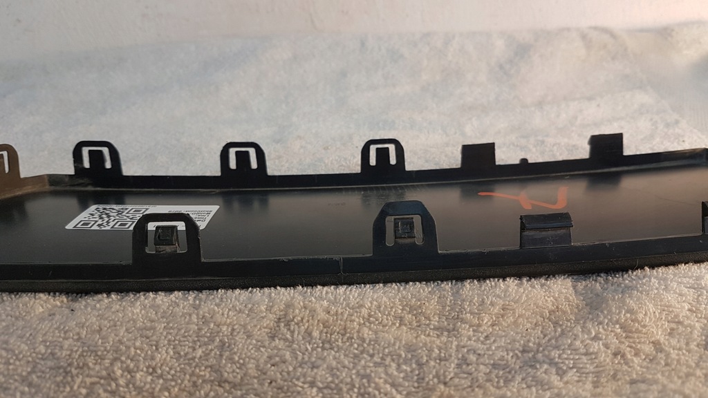 фото №13, Заглушка фаркоп буксировочный tesla model y