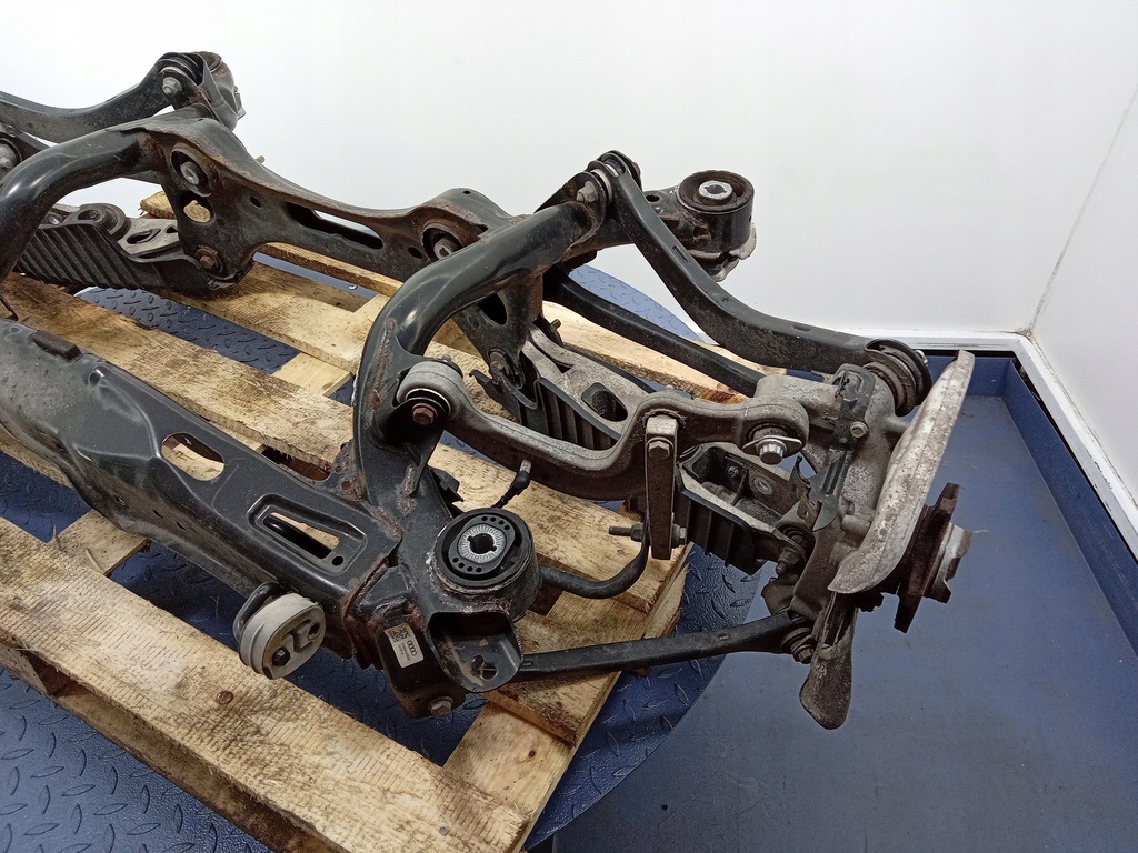 фото №5, Audi a4 b9 quattro підрамник підрамник задня 8w0505235ad