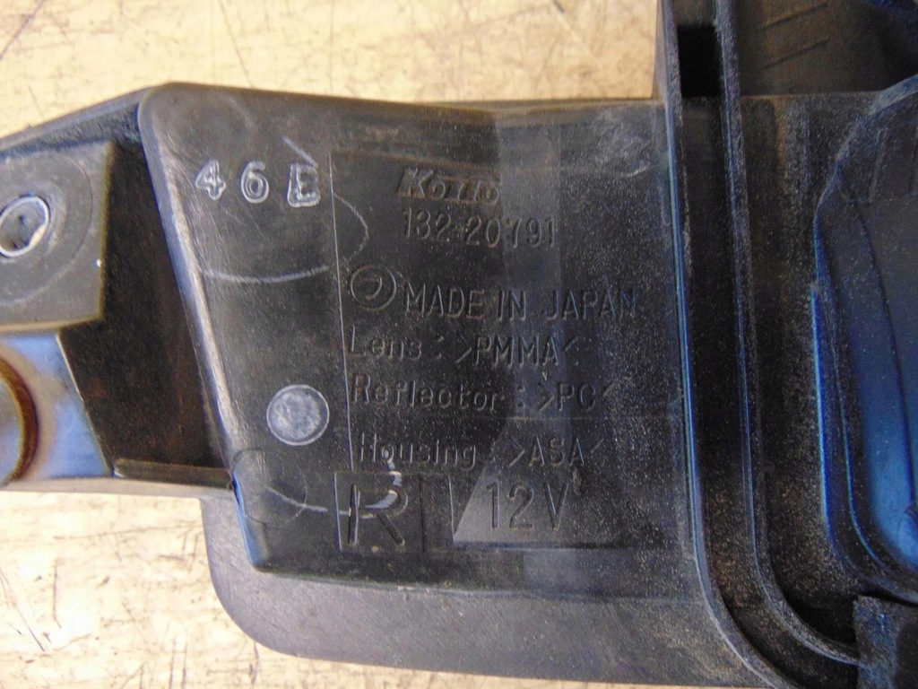 фото №10, Лампа права задня заднього subaru legacy outback