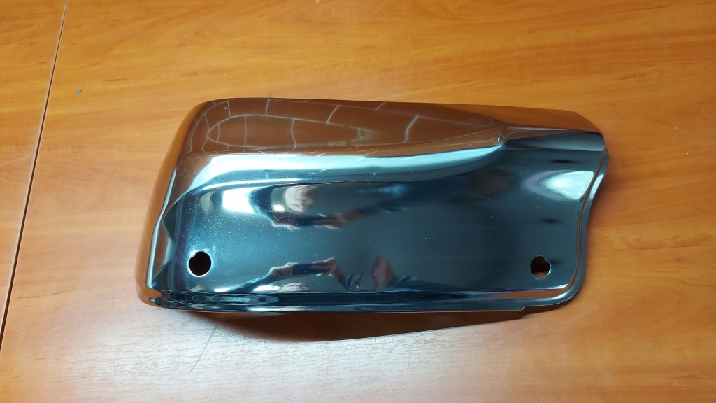 фото №1, Кутик бампера правий задня хром toyota hilux viii pdc