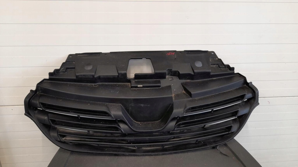 фото №1, Решётка радиатора решётка радиатора renault trafic 3 iii lift 623108673r